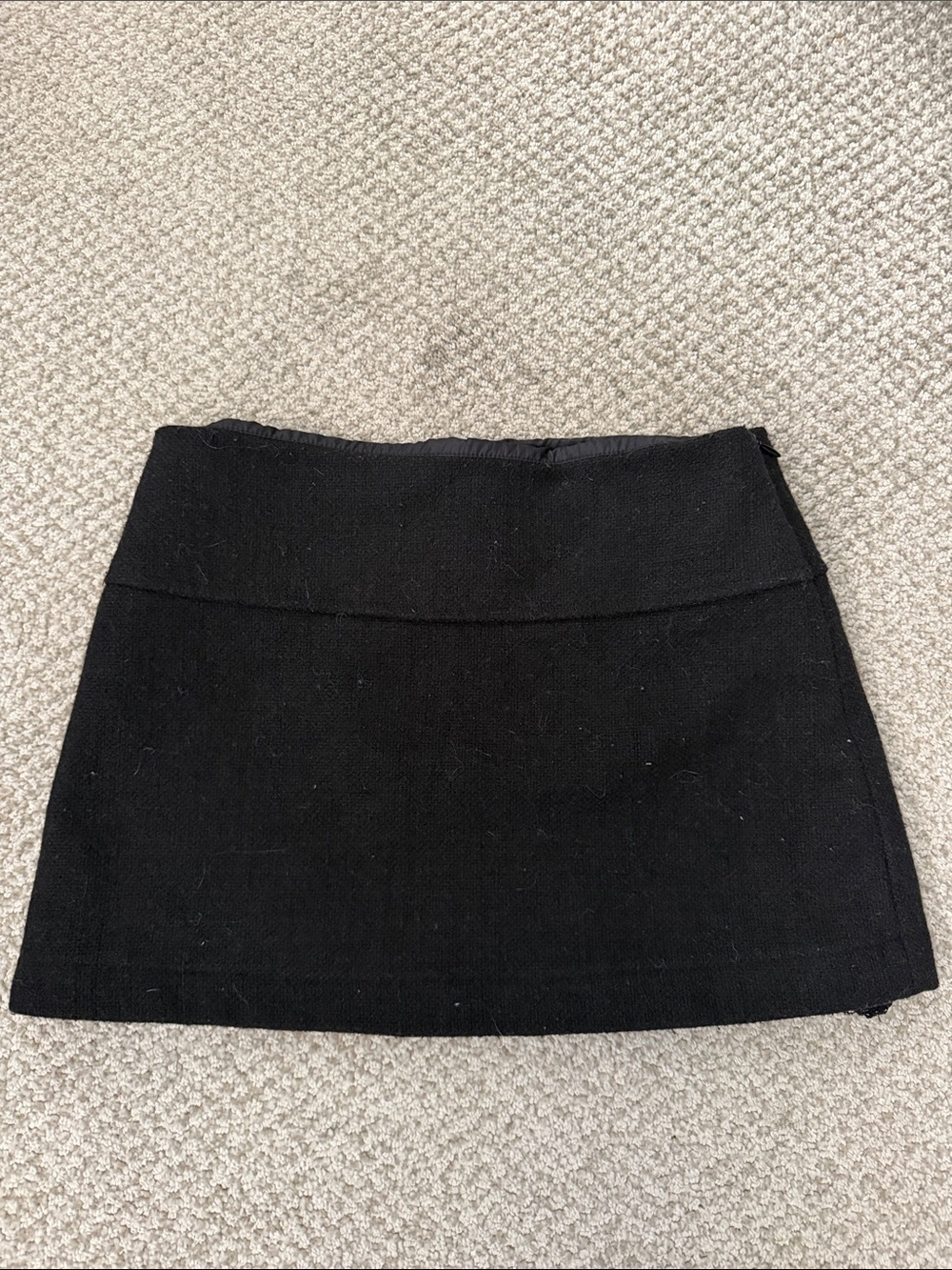 Brandy Melville Classic Black Women’s Mini Skirt - Clean A-Line Silhouette